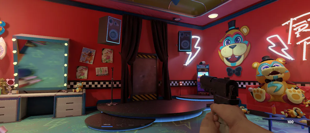 Freddy's greenroom port.